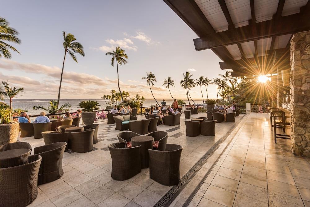 The Warwick Fiji Hotel Korolevu  Exterior photo Sunset at the Beach Bar