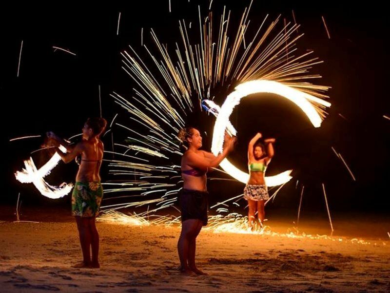 The Warwick Fiji Hotel Korolevu  Exterior photo Luau performers